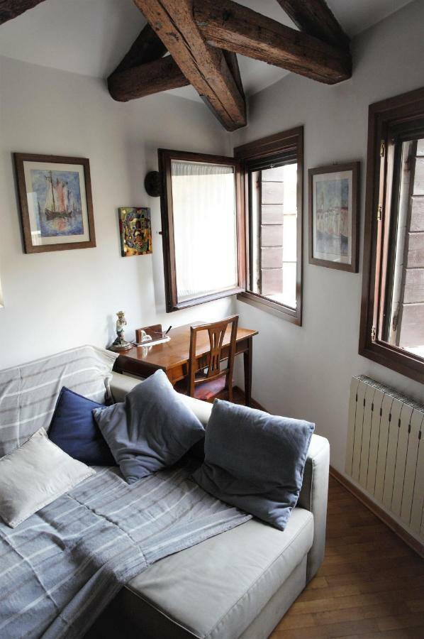 Apartament Mansarda Querini Wenecja Zewnętrze zdjęcie